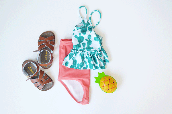 Trend Alert! Poolside Must-Haves!