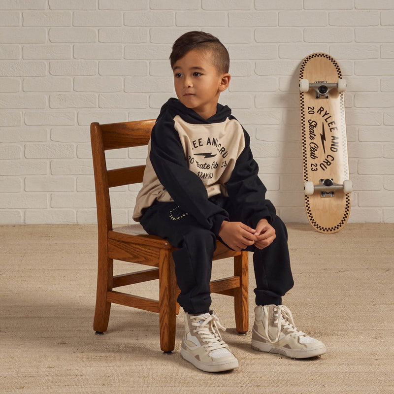 Boy wearing Rylee and Cru Jogger Pant - California Original - Black