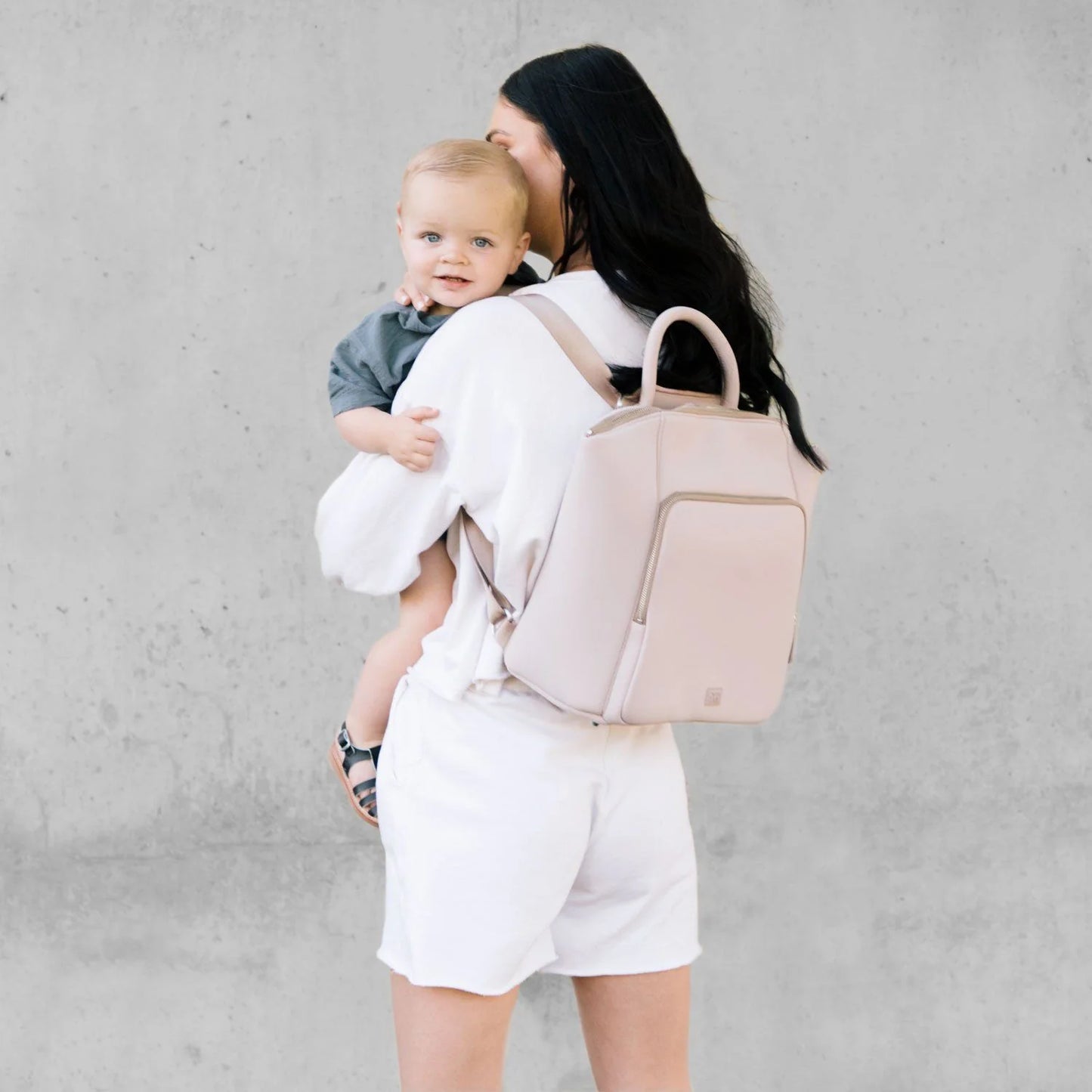 Woman and Child with Freshly Picked Seoul Backpack - Fig