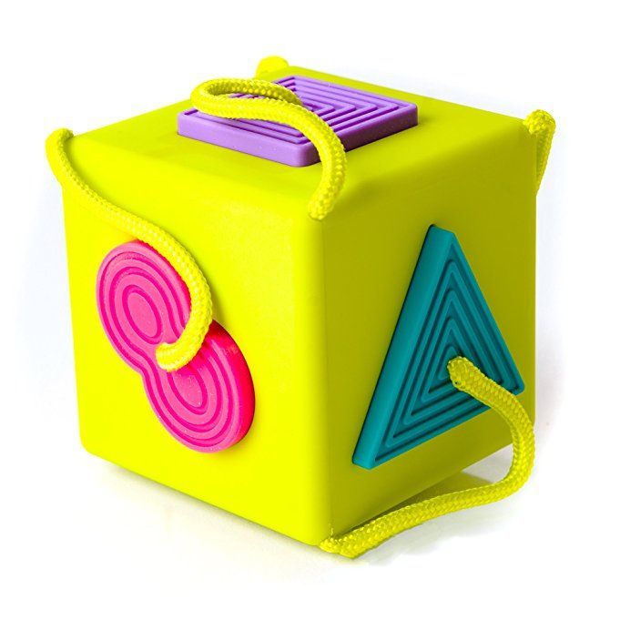 Fat Brain Toys OombeeCube